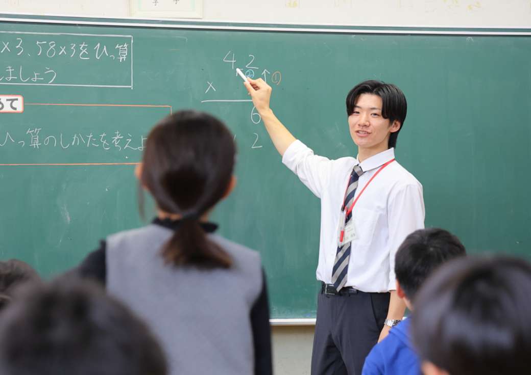 3年次で行う教育実習 学んできた知識や現場体験での経験を活用