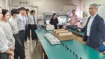 【国際経営学部】小林ゼミ生がSDGsに取り組む企業「株式会社アペレ」を訪問