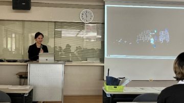 【国際経営学部】結婚式プロデュースの手法を学ぶ特別講義を実施