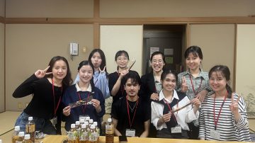 留学生が春日部の平和フェスティバルに参加